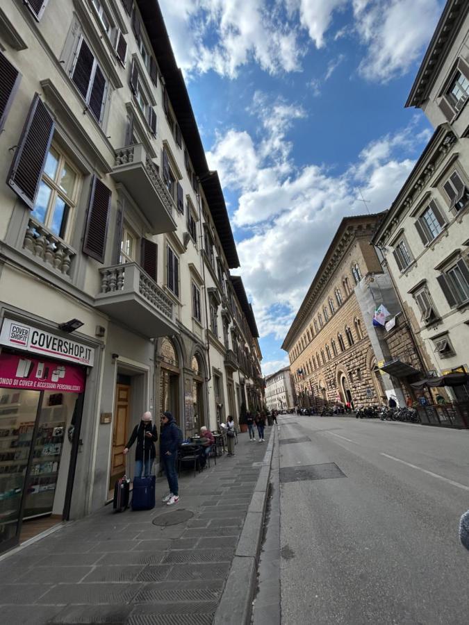 Cavour * Florencia